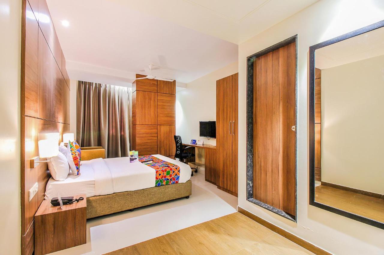 होटल Fabhotel Rk International - Nr International Airport 3*